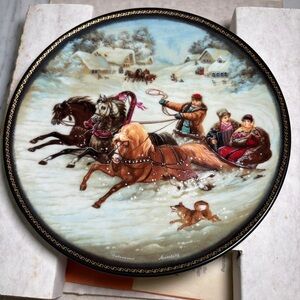Vintage Collector Plate “A Winter Sleigh Ride” Lomonosov 1988 USSR